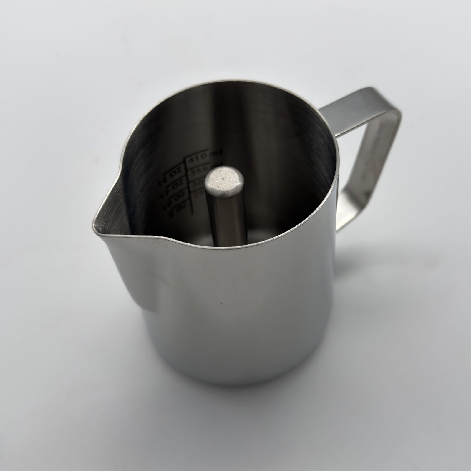 Rattleware 20 oz Latte Art Milk Pitcher with Center Post — image 1
