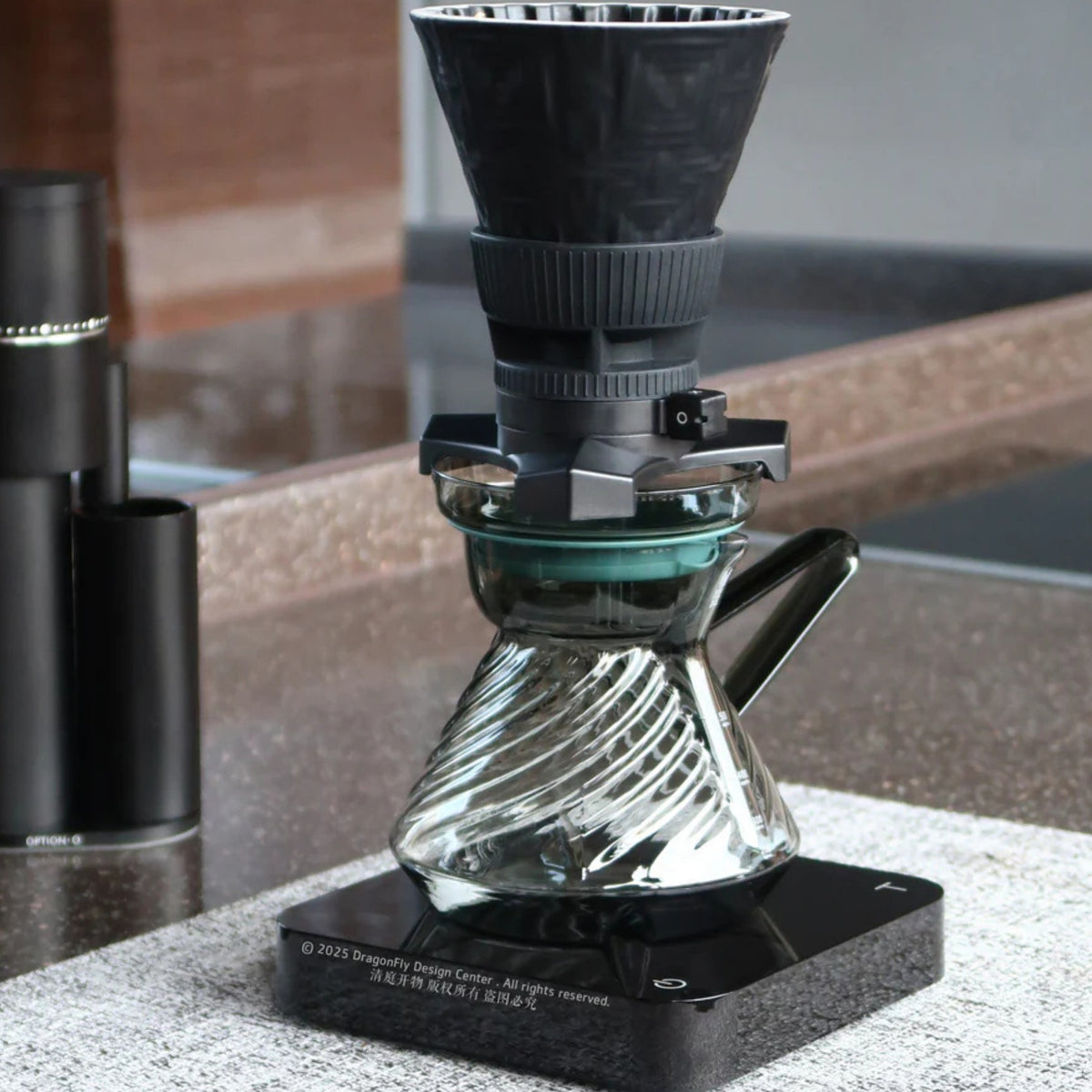 DragonFly Tri-Spin FS Flat Transit Hybrid Pour Over Dripper — image 7