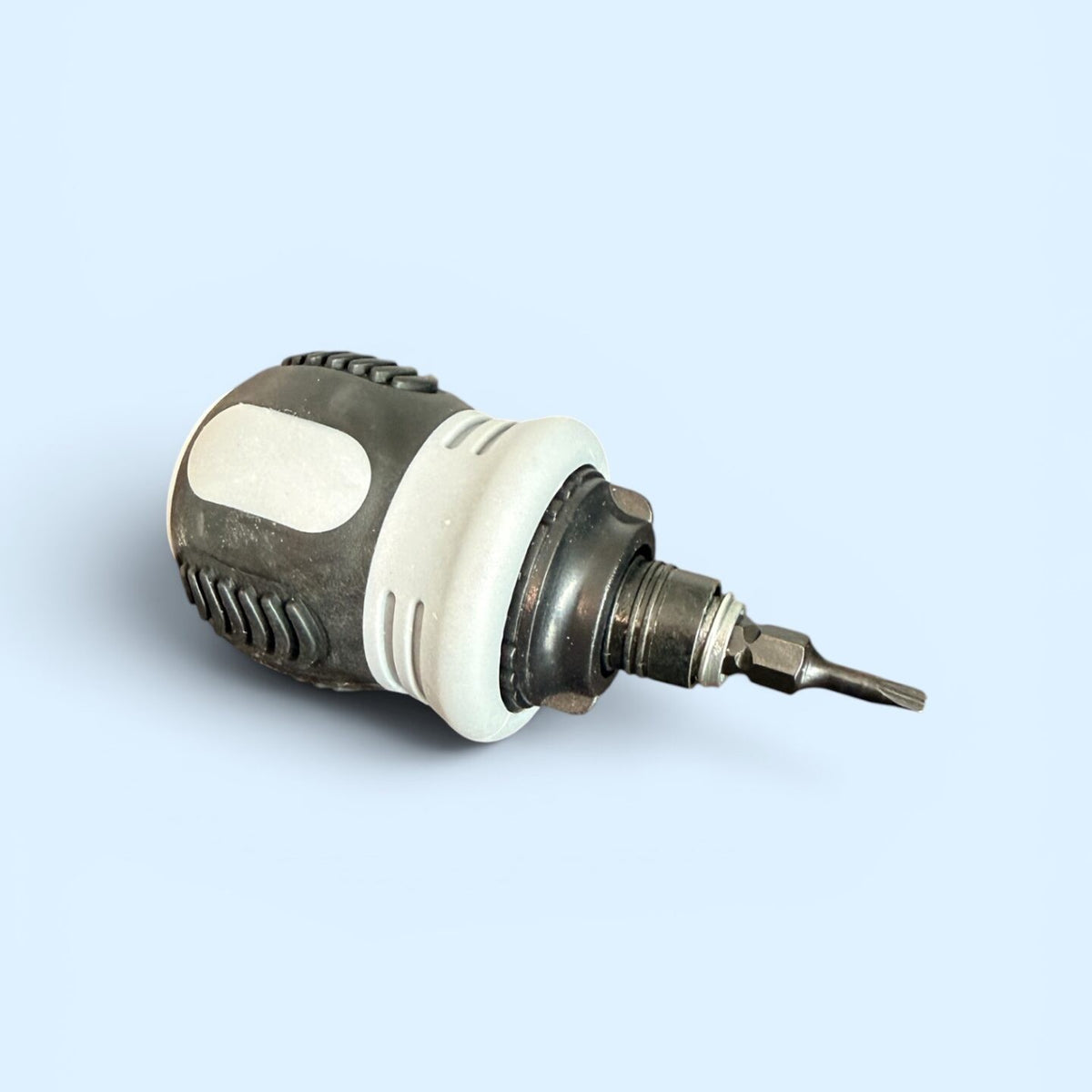 Rattleware Stubby Screwdriver with Interchangeable Tips — image 4