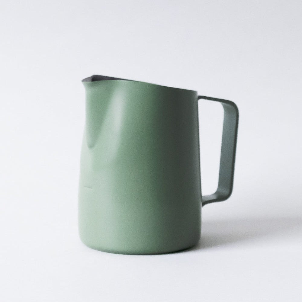 WPM Latte Art Pitcher with Wide Spout, 15 oz — image 3
