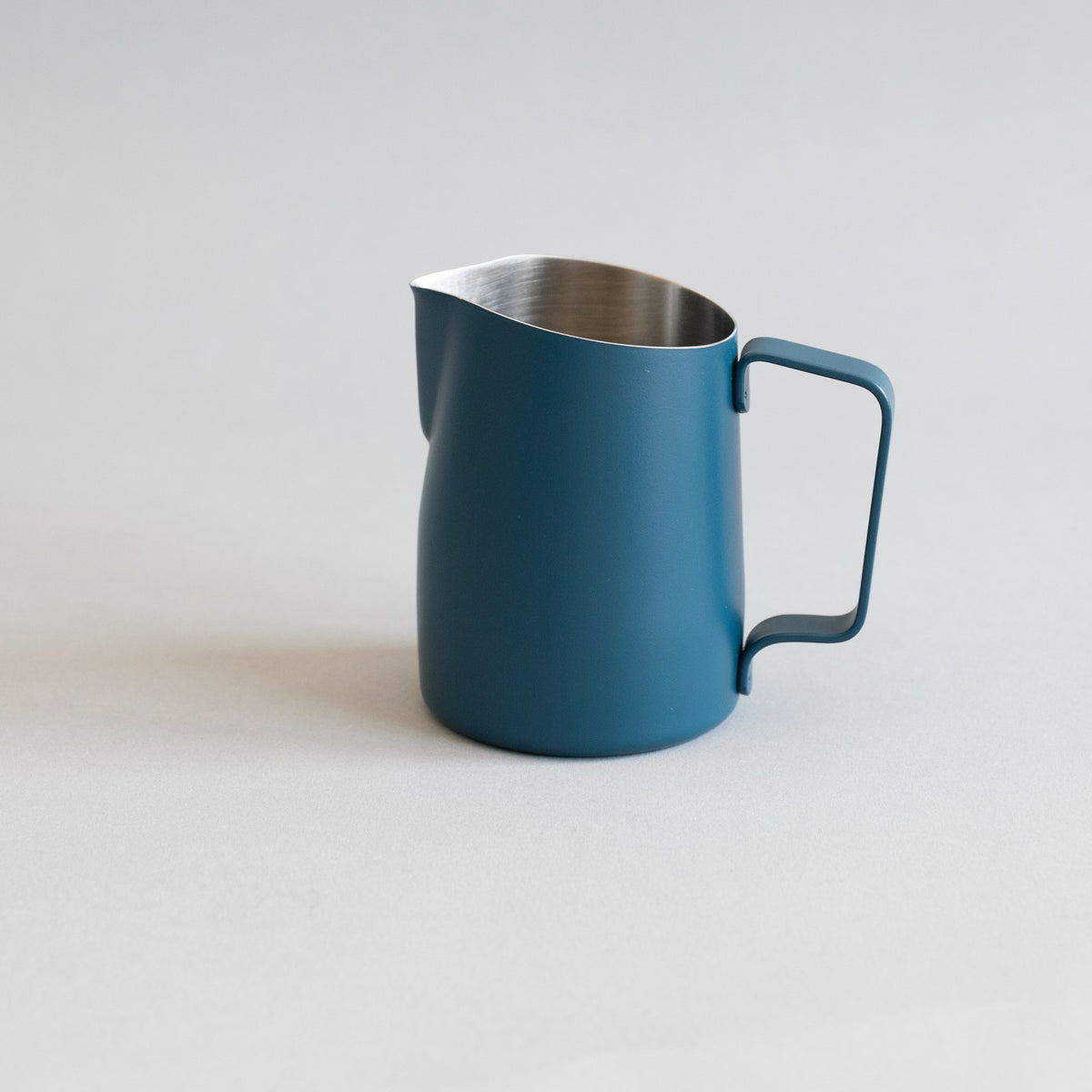 WPM x Slow Pour Supply 15oz Round Spout Latte Art Pitcher — image 5