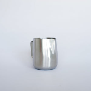 WPM Free Pour Latte Art Competition Pitcher 600cc — image 7