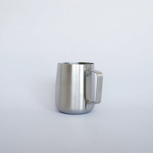 WPM Free Pour Latte Art Competition Pitcher 600cc — image 8